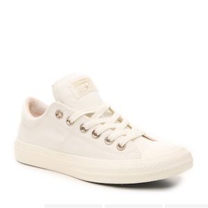 BRAND NEW Converse Chuck Taylor Madison Sneaker Womens 8